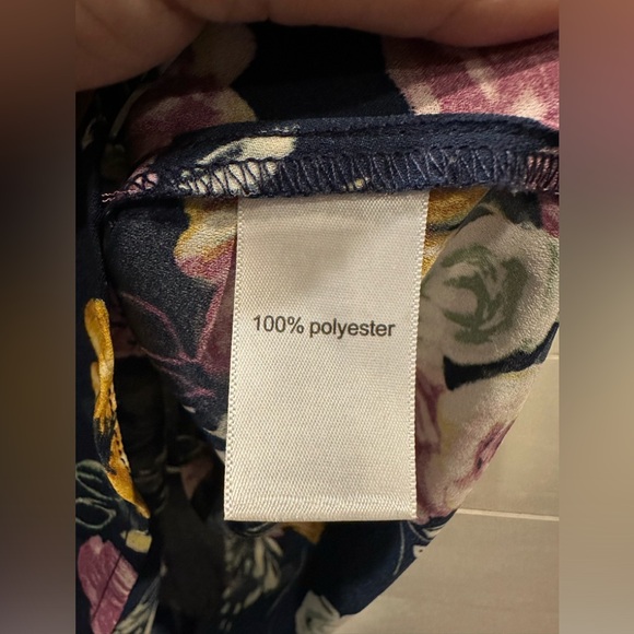 Maurice Floral Blouse- women’s medium - Picture 2 of 5